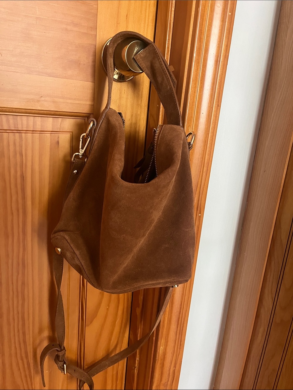 Suede Brown Shoulder Bag with Adjustable Strap - Picture 3 of 7
